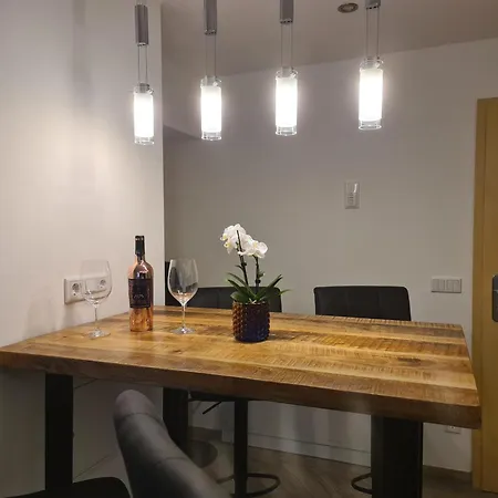 Tannert, 3-raum Mit Eigener Sauna Sebnitz