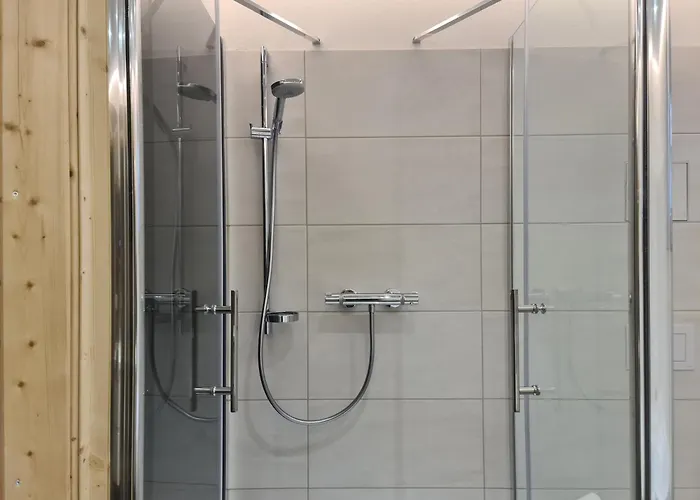 Апартаменты Tannert, 3-raum Mit Eigener Sauna Зебниц